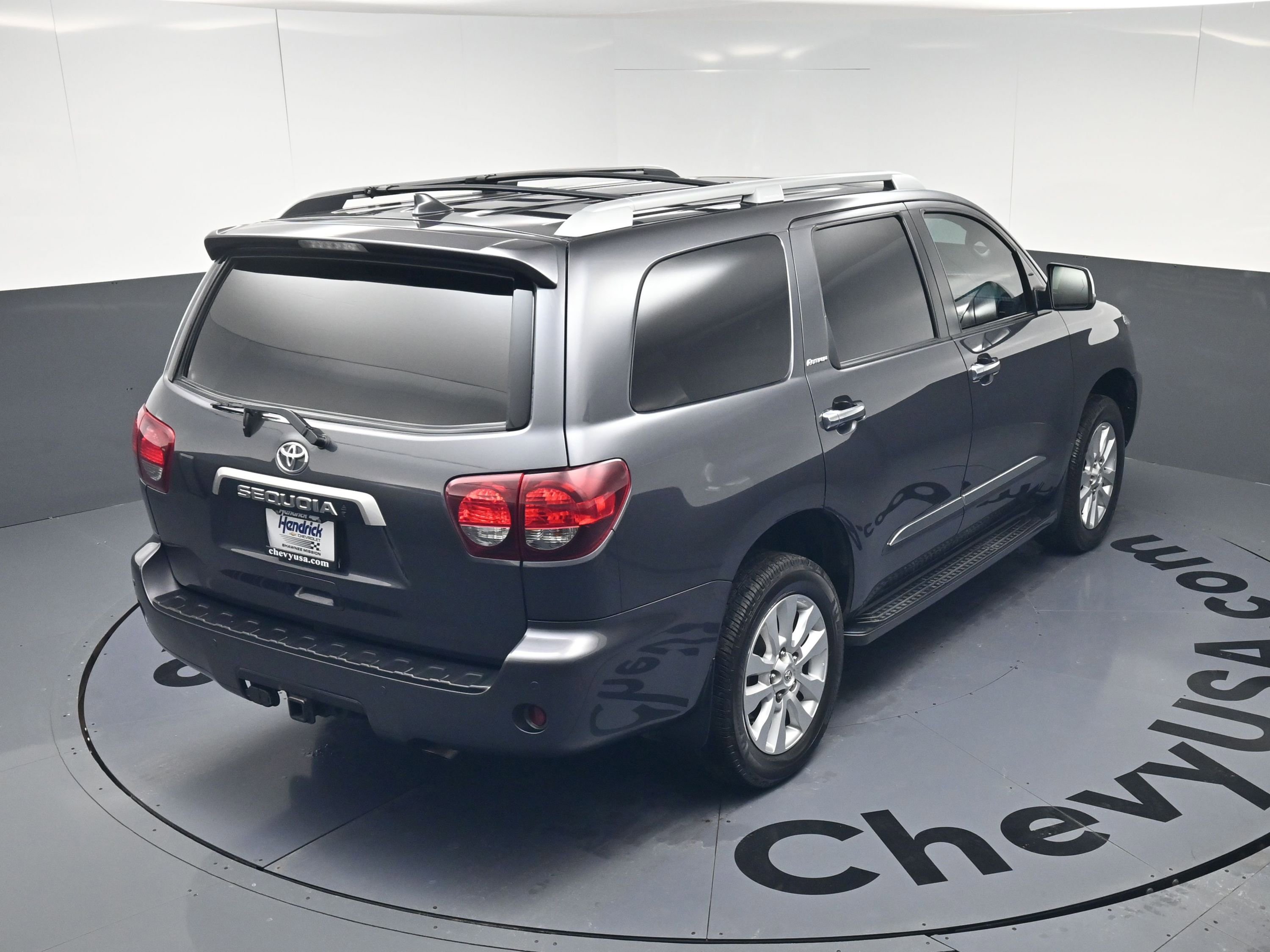 Used 2020 Toyota Sequoia Platinum image 34