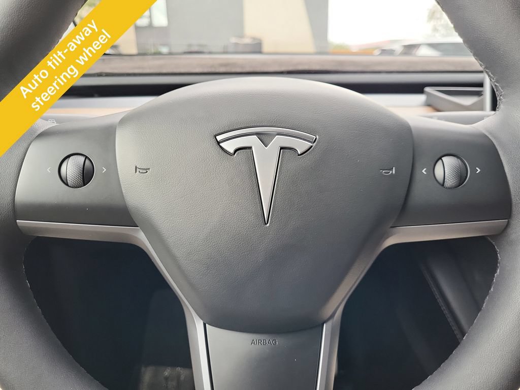 Used 2023 Tesla Model Y Performance AWD/4WD image 21