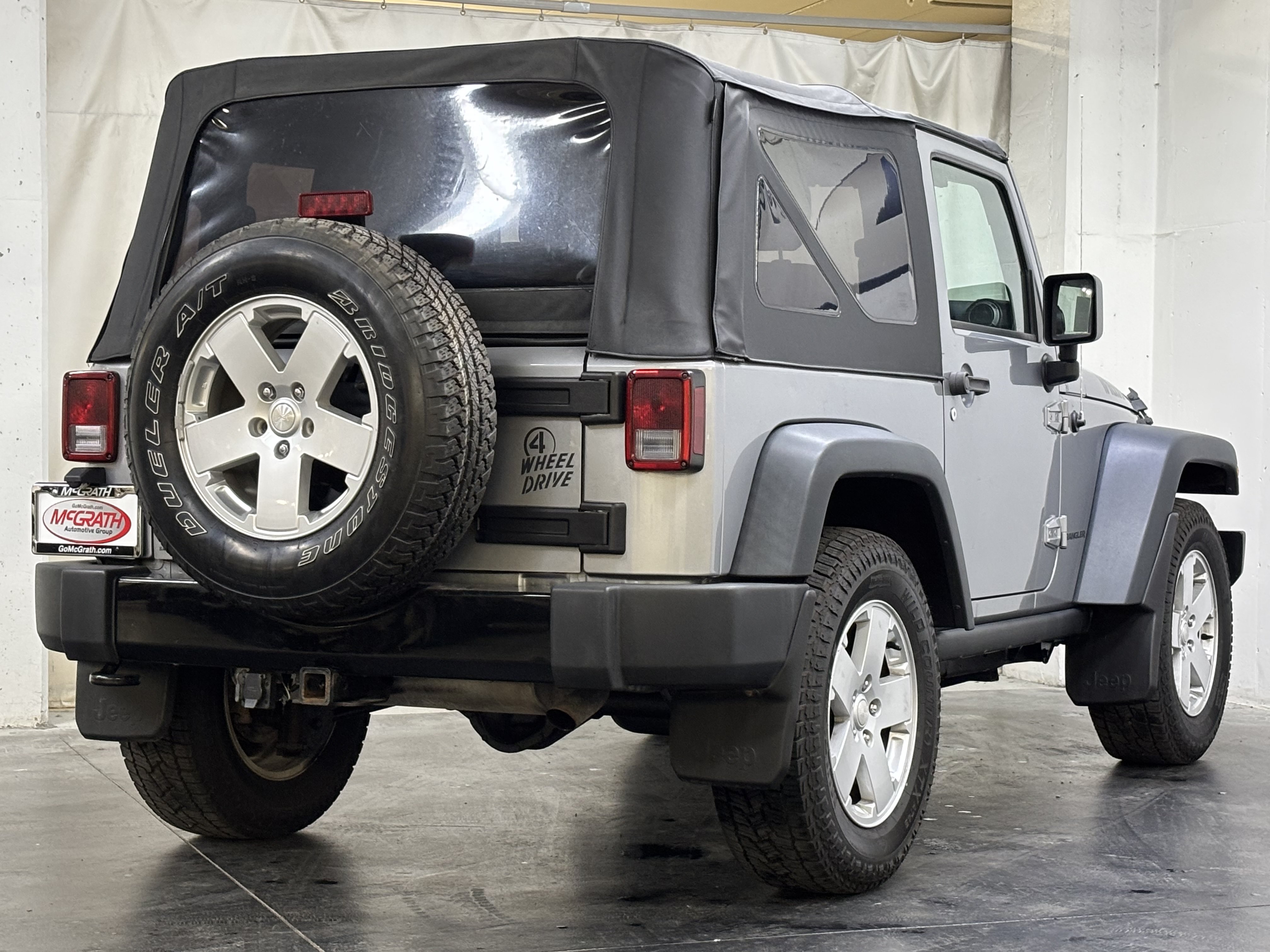 Used 2015 Jeep Wrangler Sport AWD/4WD image 5