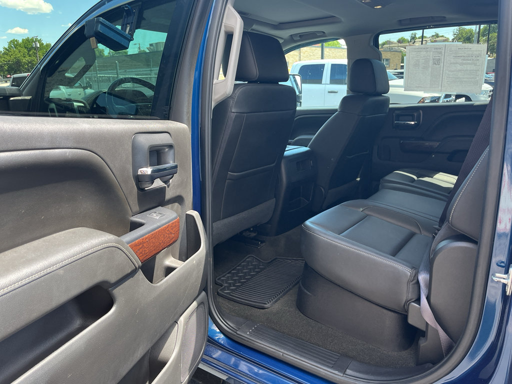 Used 2016 GMC Sierra 3500 SLT w/ Driver Alert Package AWD/4WD image 21