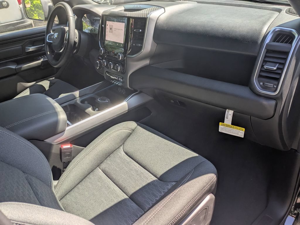 New 2026 RAM 1500 Express AWD/4WD image 29