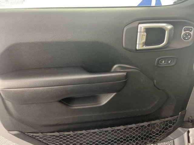 Used 2020 Jeep Gladiator Sport w/ Quick Order Package 24S image 7