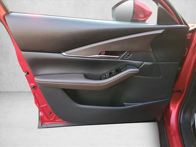 Used 2022 MAZDA CX-30 AWD 2.5 S w/ Premium Package image 11