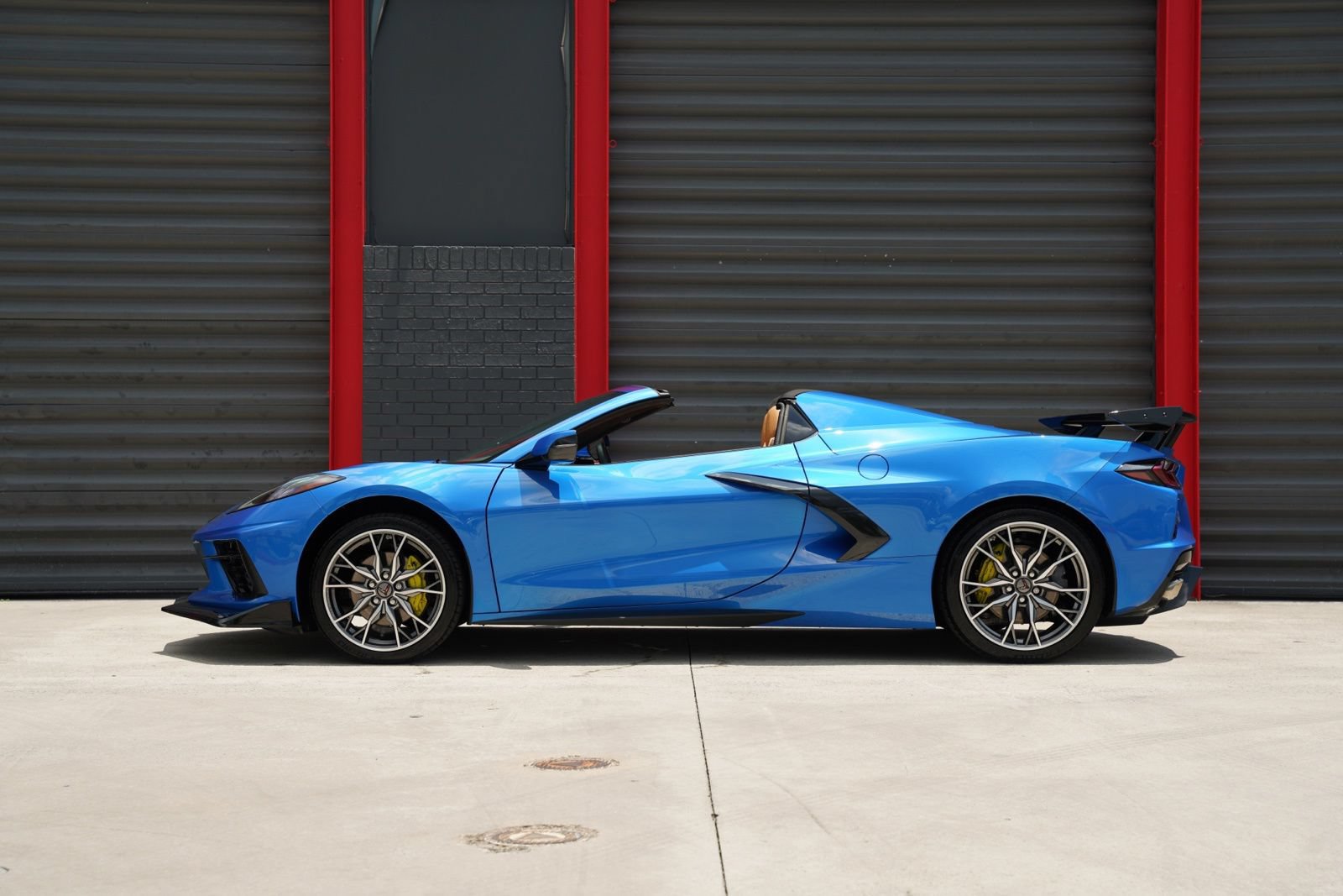 Used 2024 Chevrolet Corvette Stingray Preferred Conv w/ Battery Protection Package RWD image 6
