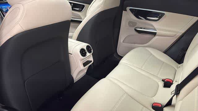 Certified 2026 Mercedes-Benz GLC 300 4MATIC image 30
