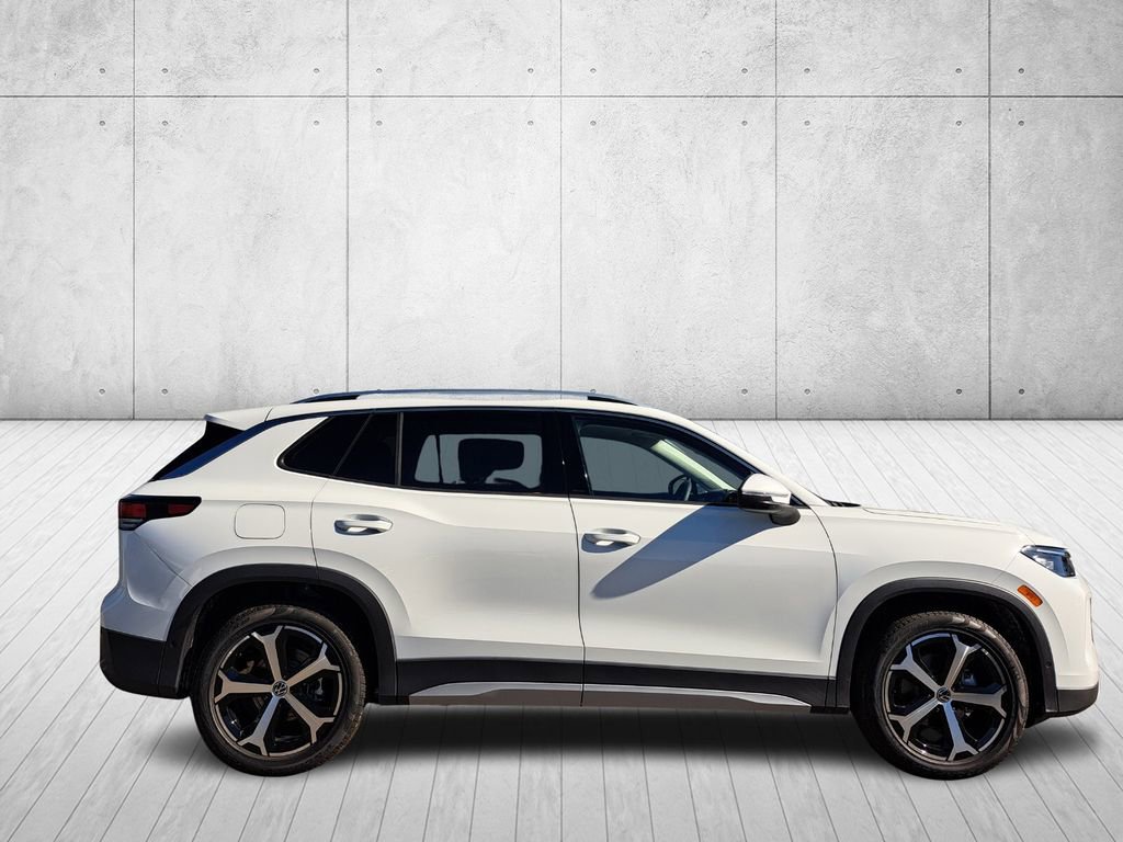 New 2026 Volkswagen Tiguan SE image 4