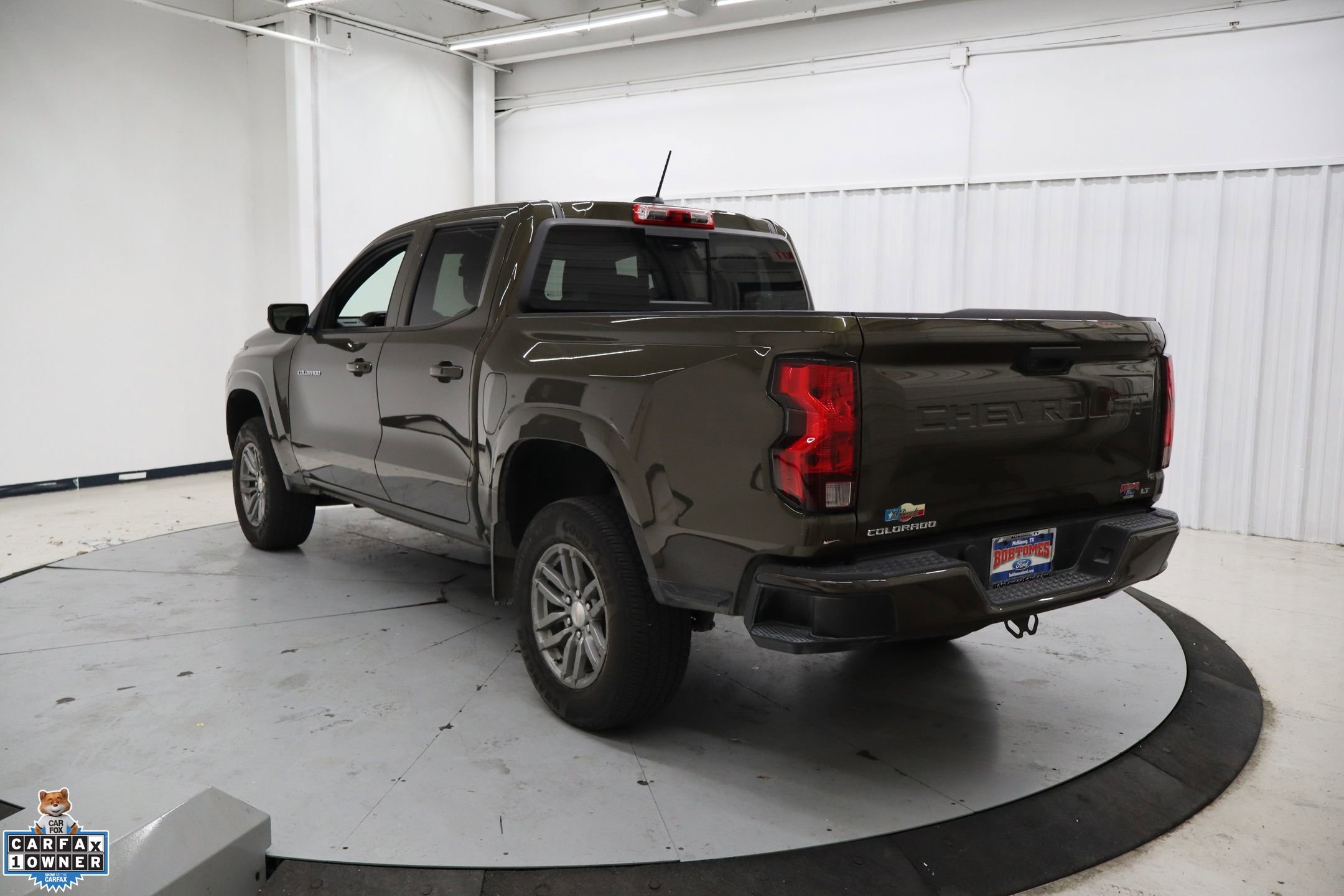 Used 2024 Chevrolet Colorado LT w/ LT Convenience Package image 8