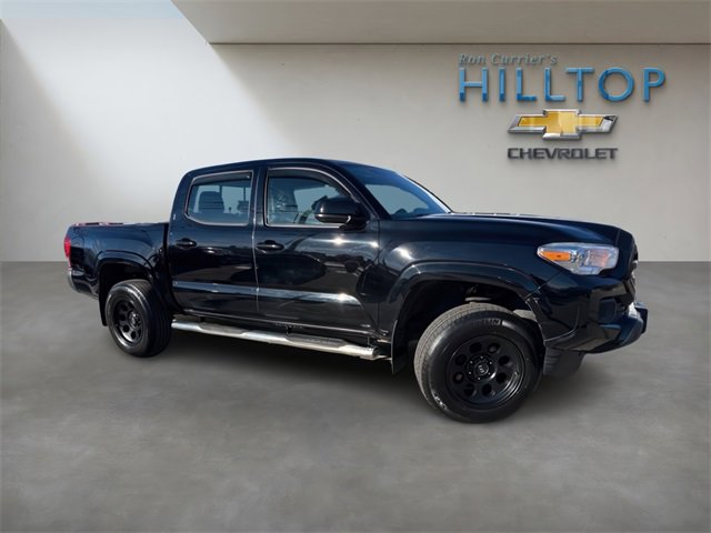 Used 2017 Toyota Tacoma SR image 2