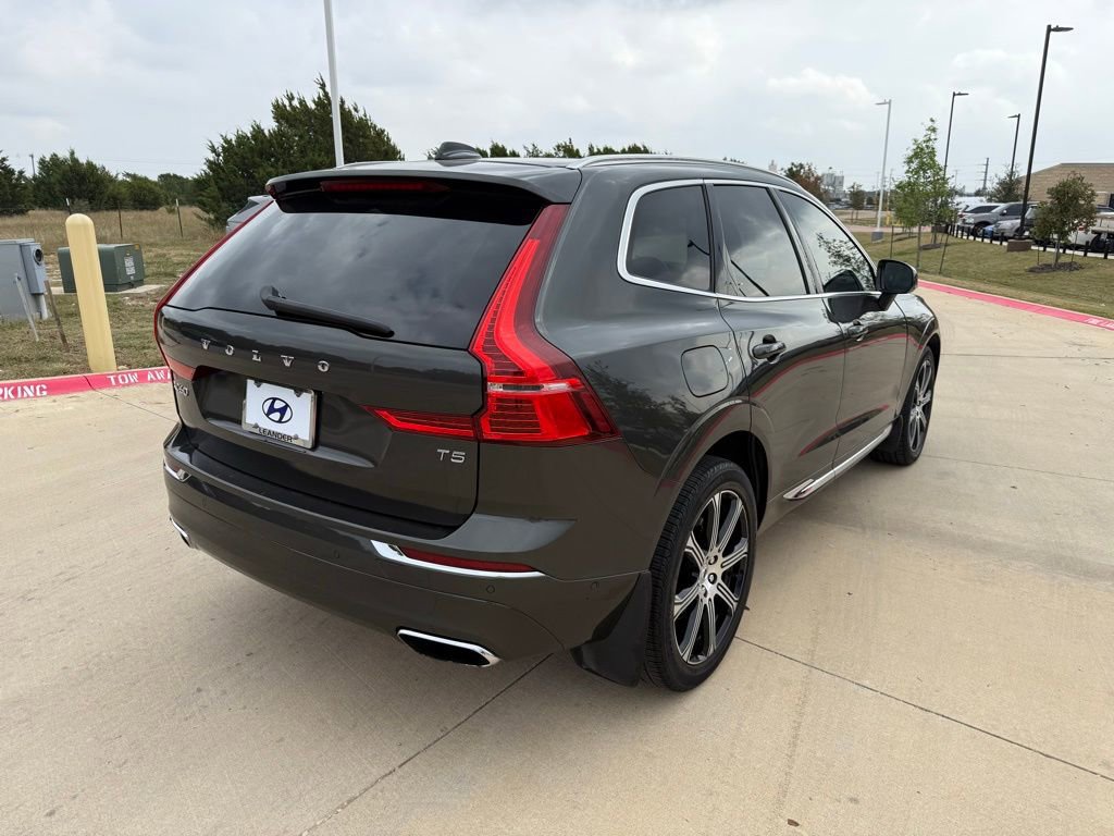Used 2021 Volvo XC60 T5 Inscription w/ Advanced Package image 5