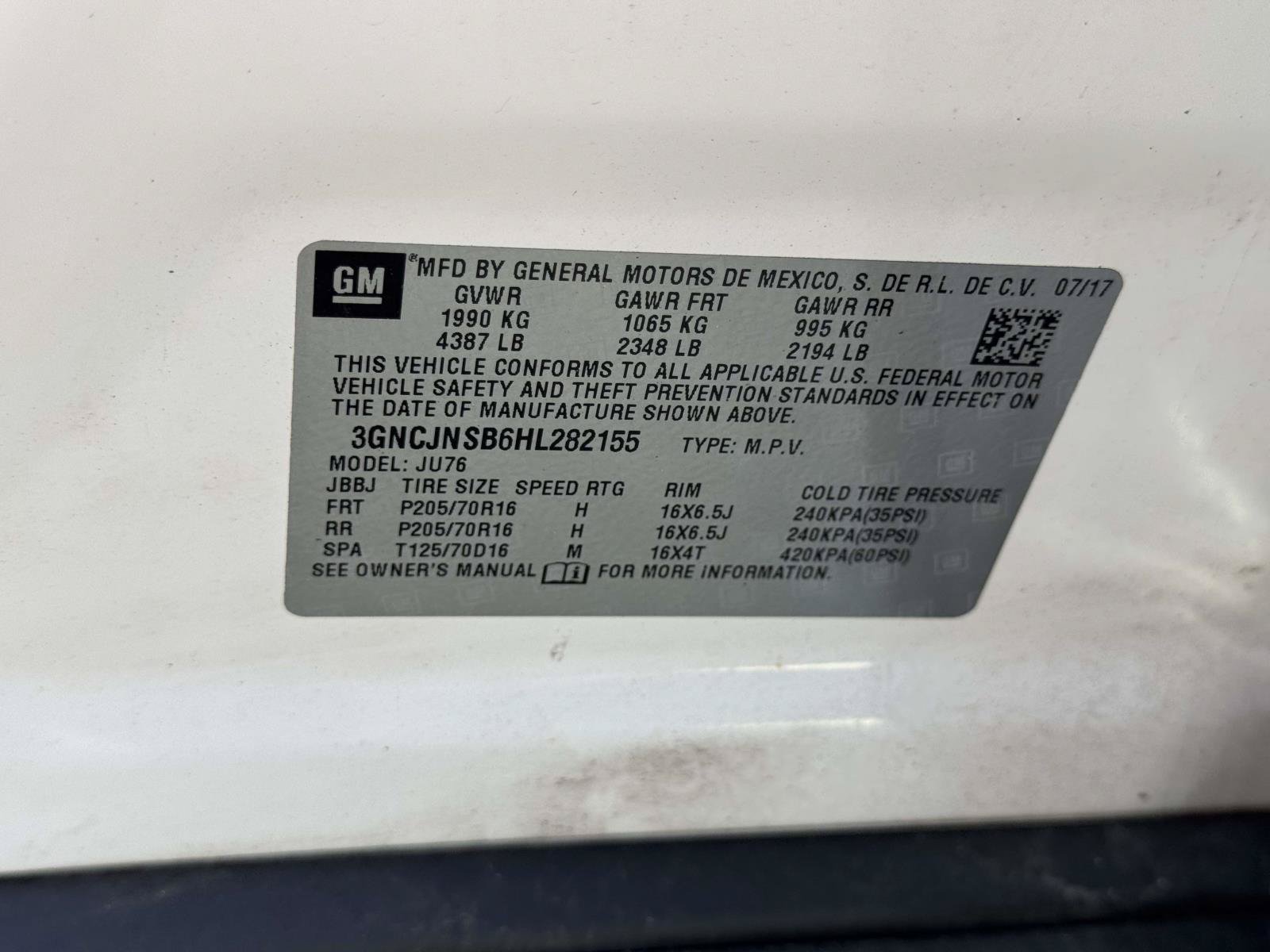 Used 2017 Chevrolet Trax LS AWD/4WD image 28
