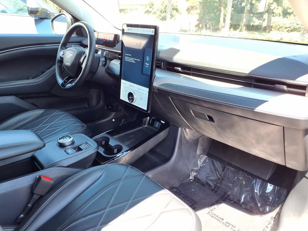 Used 2023 Ford Mustang Mach-E Select RWD image 11