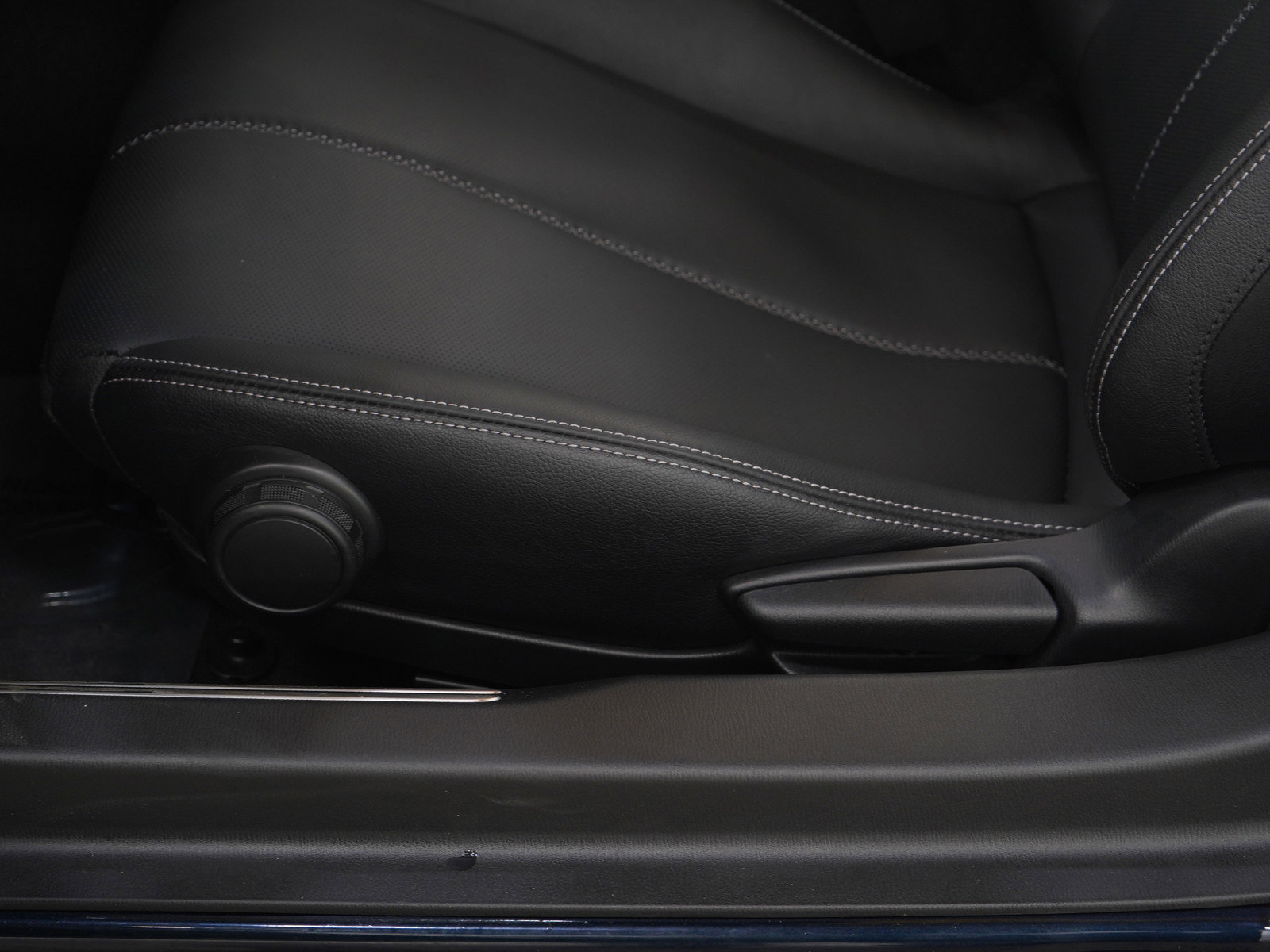 Used 2025 MAZDA MX-5 Miata RF Grand Touring image 18