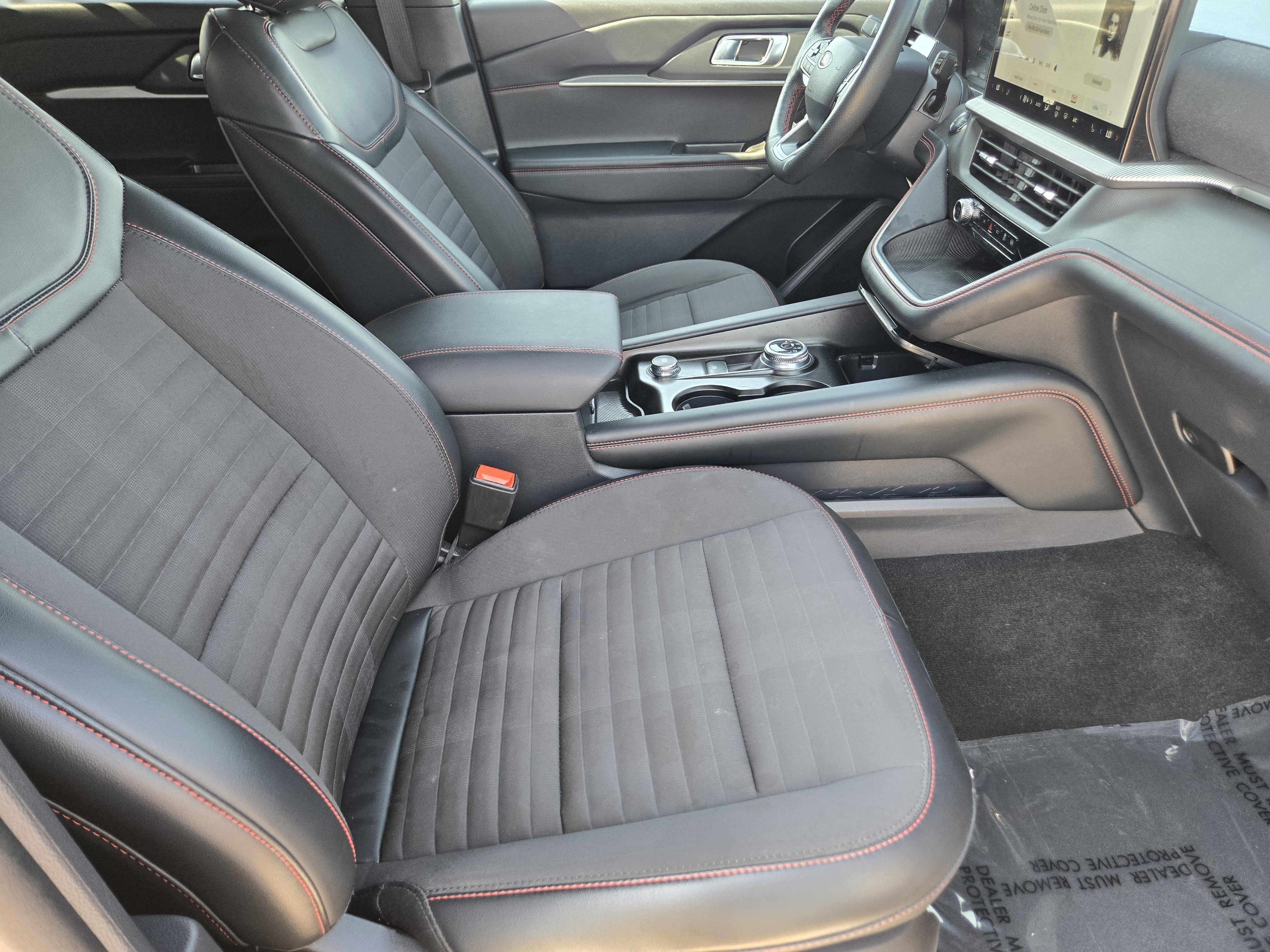 Used 2025 Ford Explorer ST-Line AWD/4WD image 14