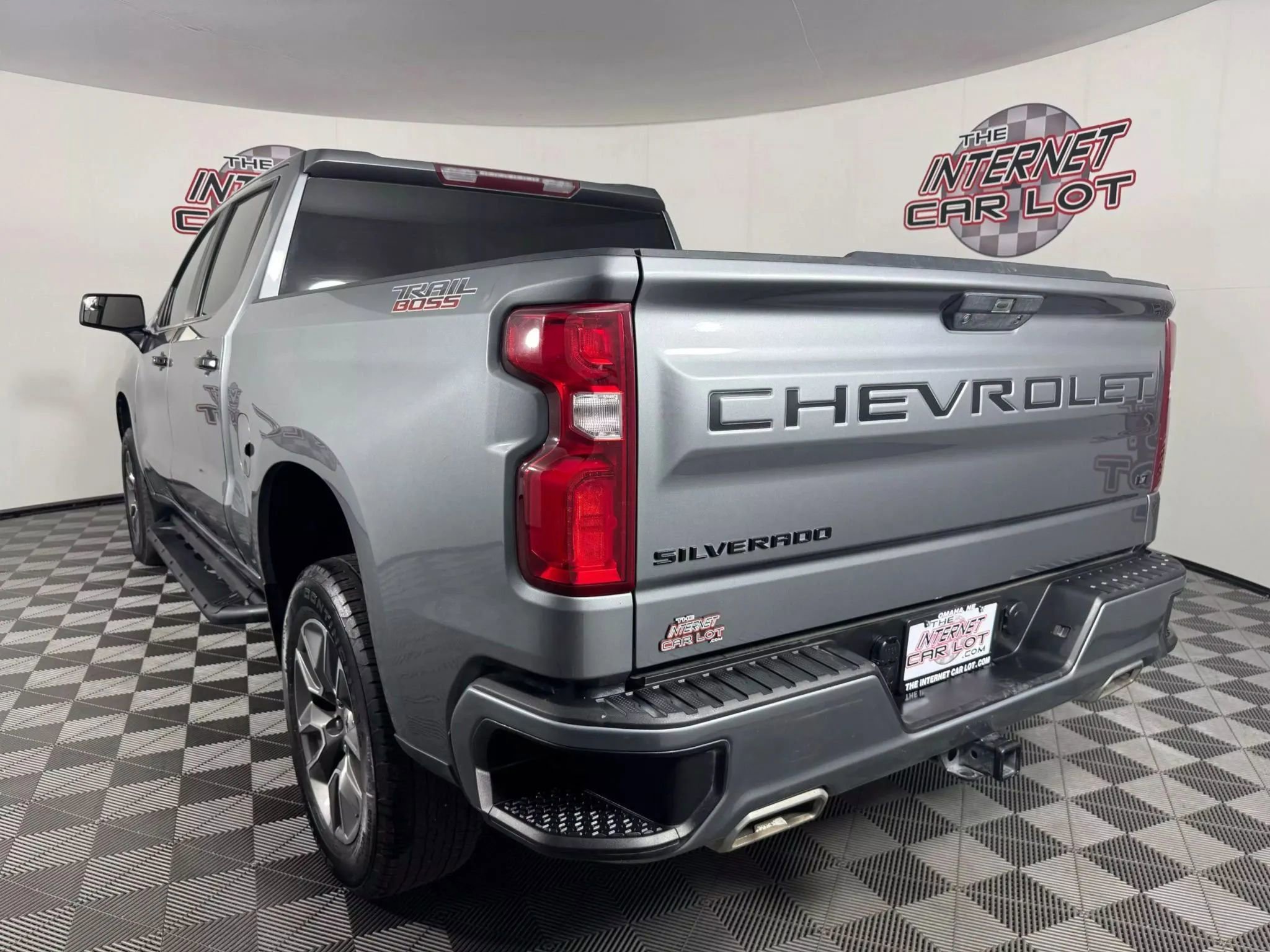 Used 2021 Chevrolet Silverado 1500 LT Trail Boss w/ Bed Protection Package AWD/4WD image 5