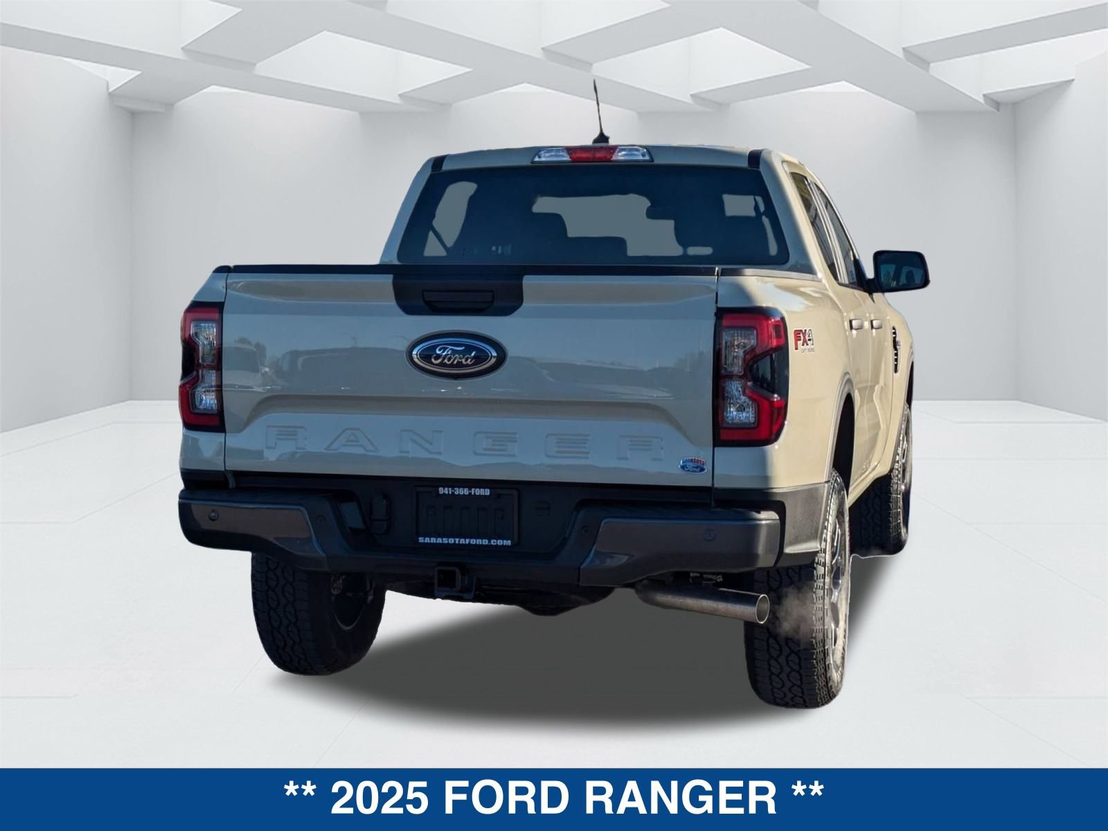 New 2025 Ford Ranger XLT w/ FX4 Off-Road Package AWD/4WD image 5