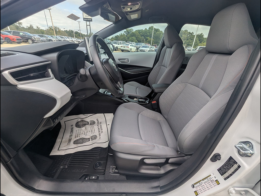 Used 2025 Toyota Corolla FX w/ Convenience Package FWD image 19