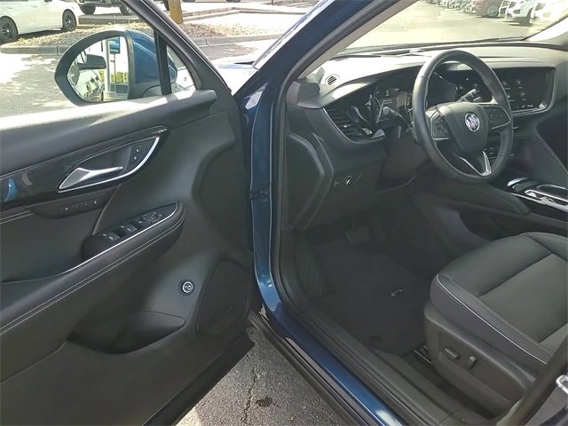Used 2023 Buick Envision Essence image 12