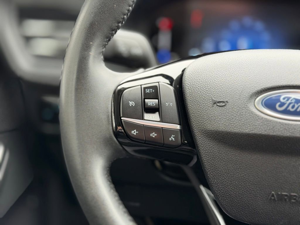 Used 2023 Ford Escape Active image 10