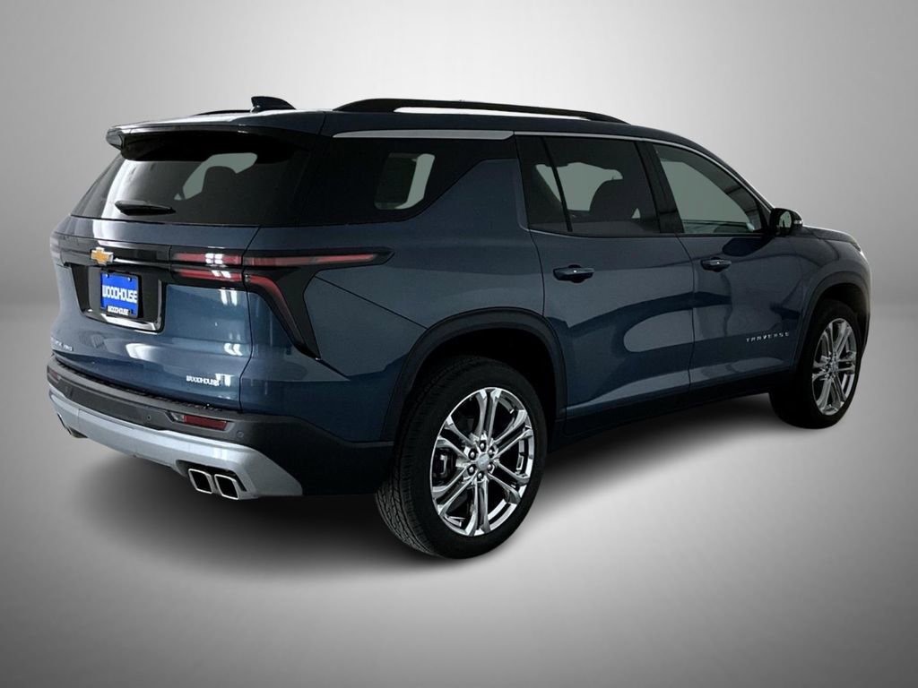 New 2026 Chevrolet Traverse LT w/ LPO, Floor Liner Package image 5