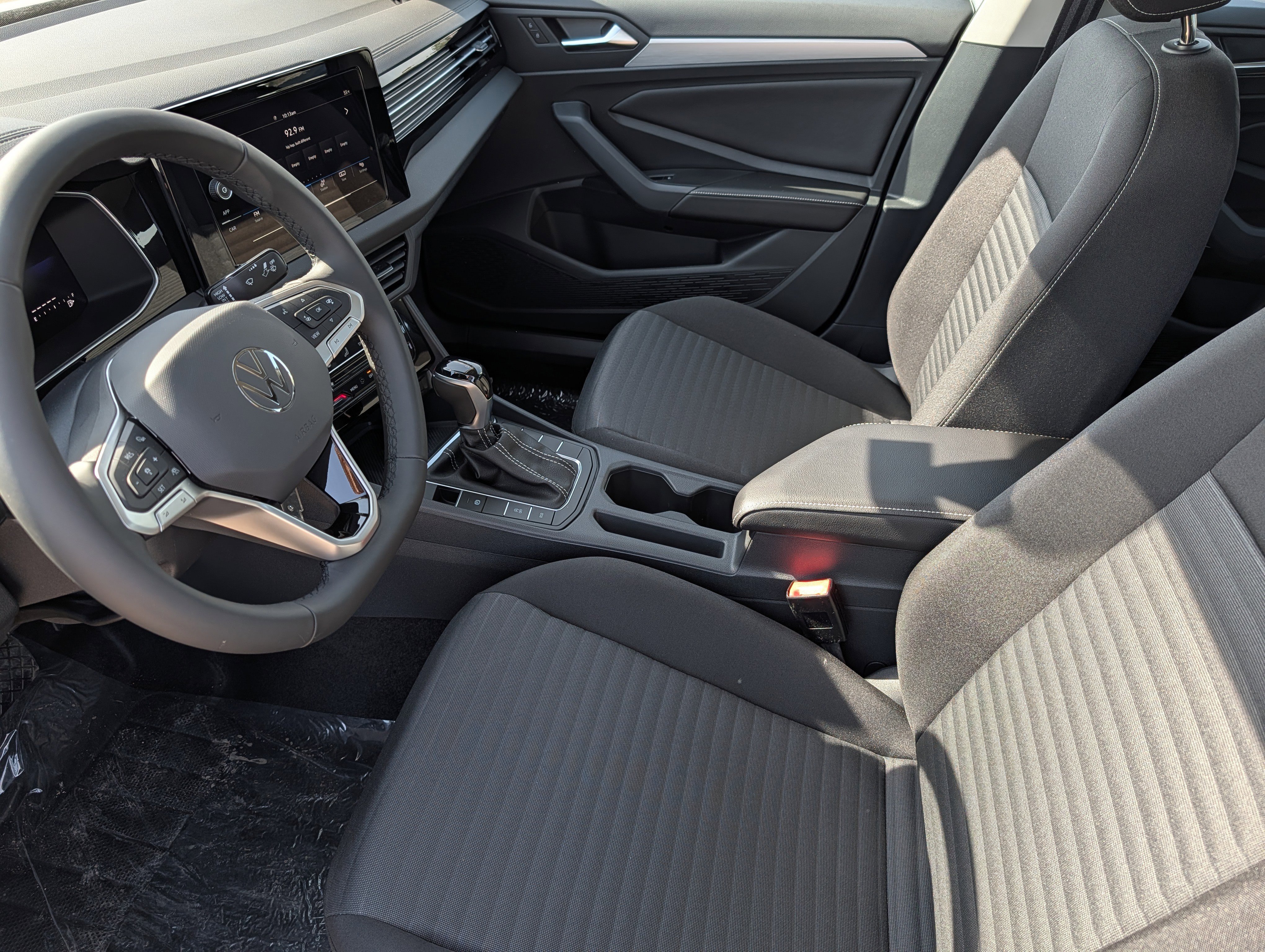 New 2026 Volkswagen Jetta SE image 18