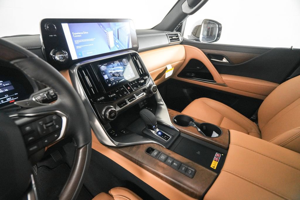 New 2026 Lexus LX 700h Luxury image 10