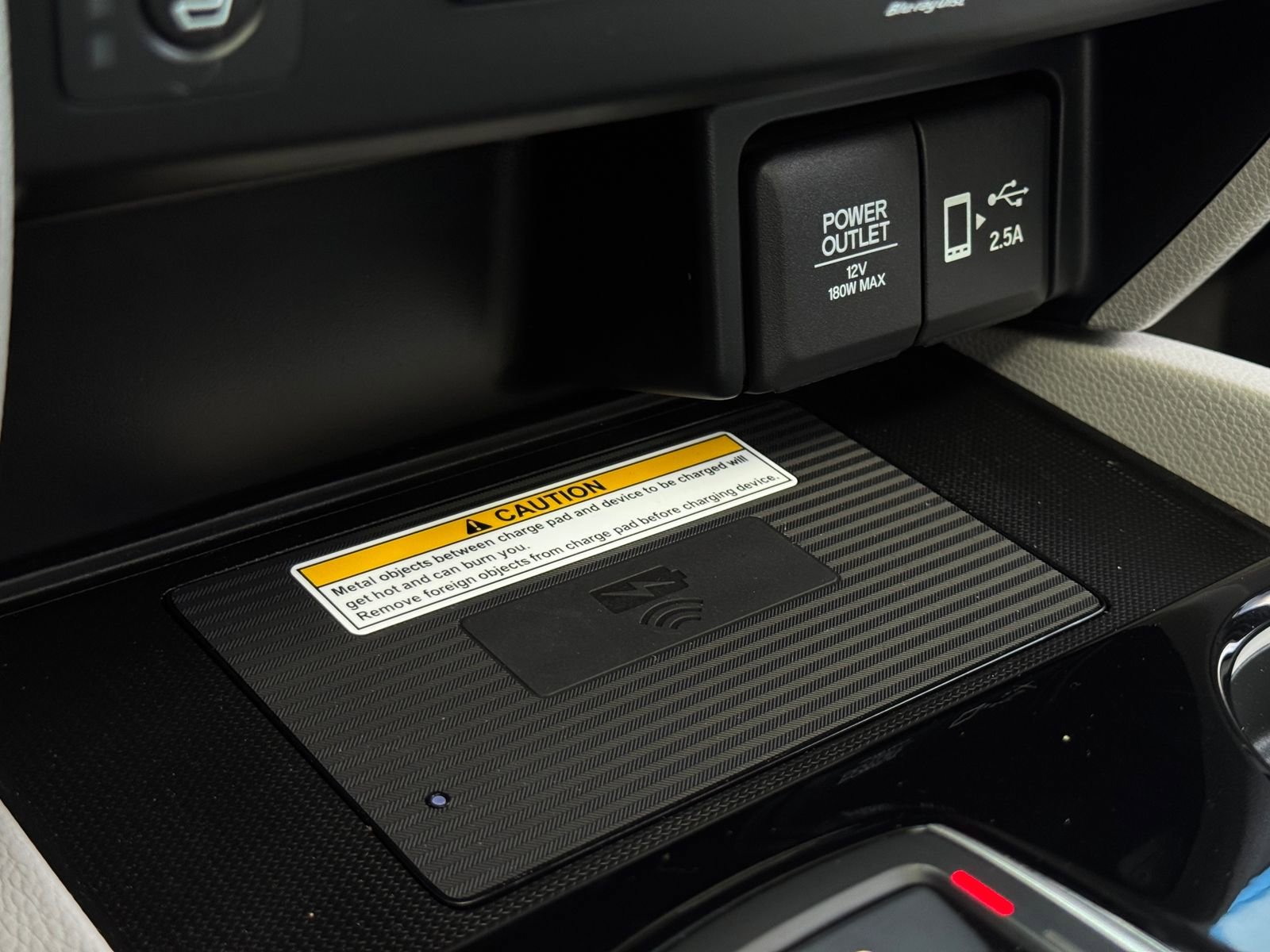 Certified 2022 Honda Pilot Elite image 36