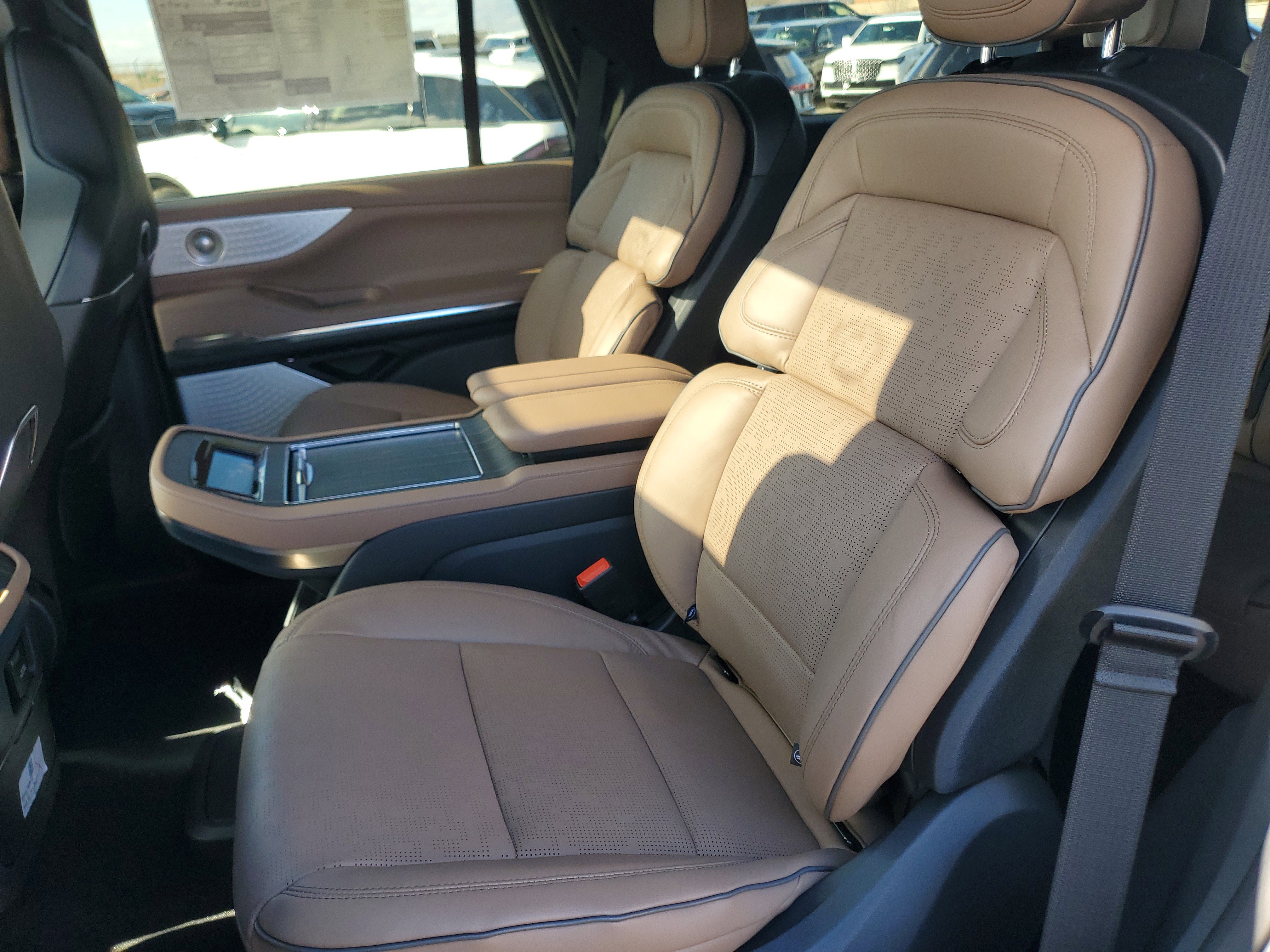 New 2026 Lincoln Navigator Black Label image 30