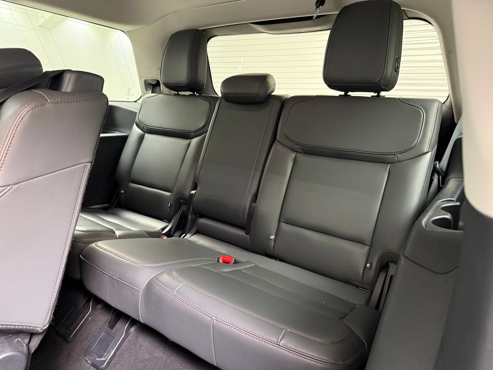 Used 2025 Ford Expedition Active AWD/4WD image 27
