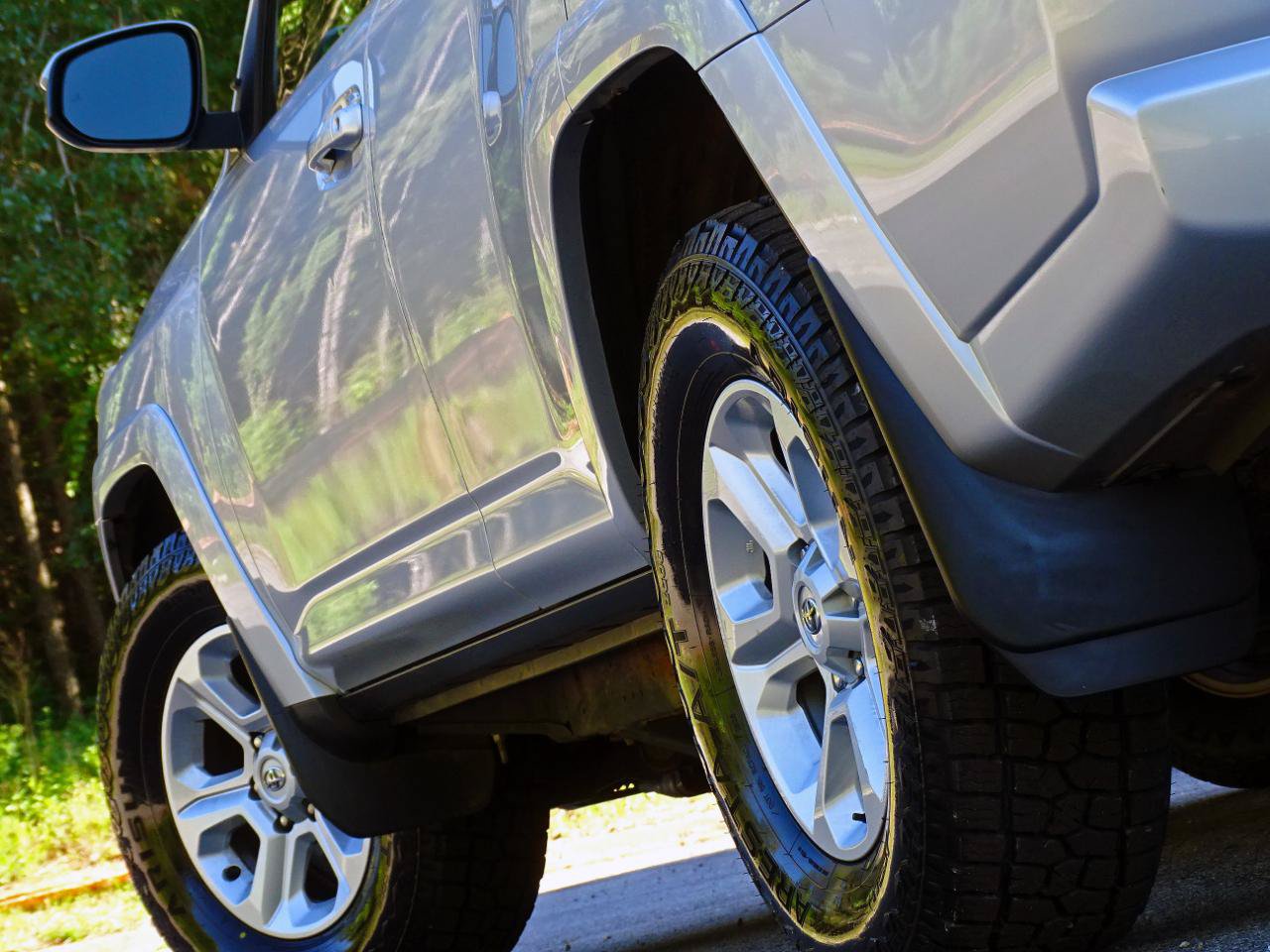 Used 2024 Toyota 4Runner SR5 RWD image 12