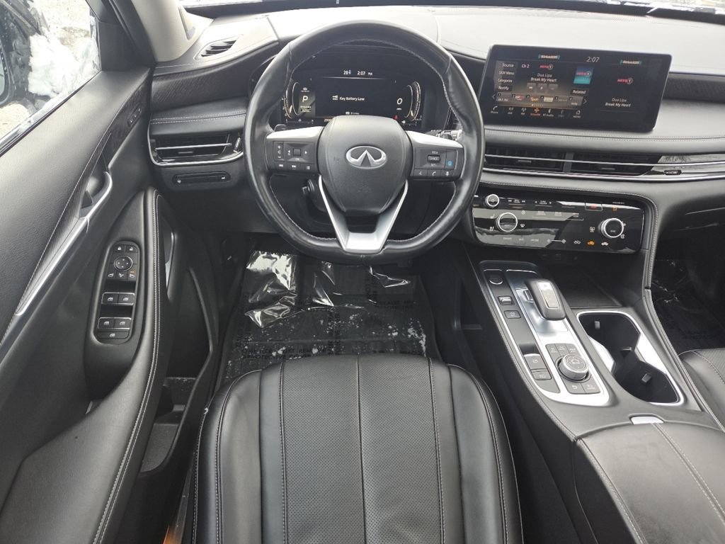 Used 2023 INFINITI QX60 Sensory w/ Cargo Package image 34