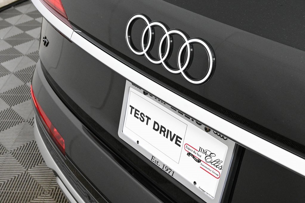 New 2025 Audi Q7 3.0T Premium Plus image 39