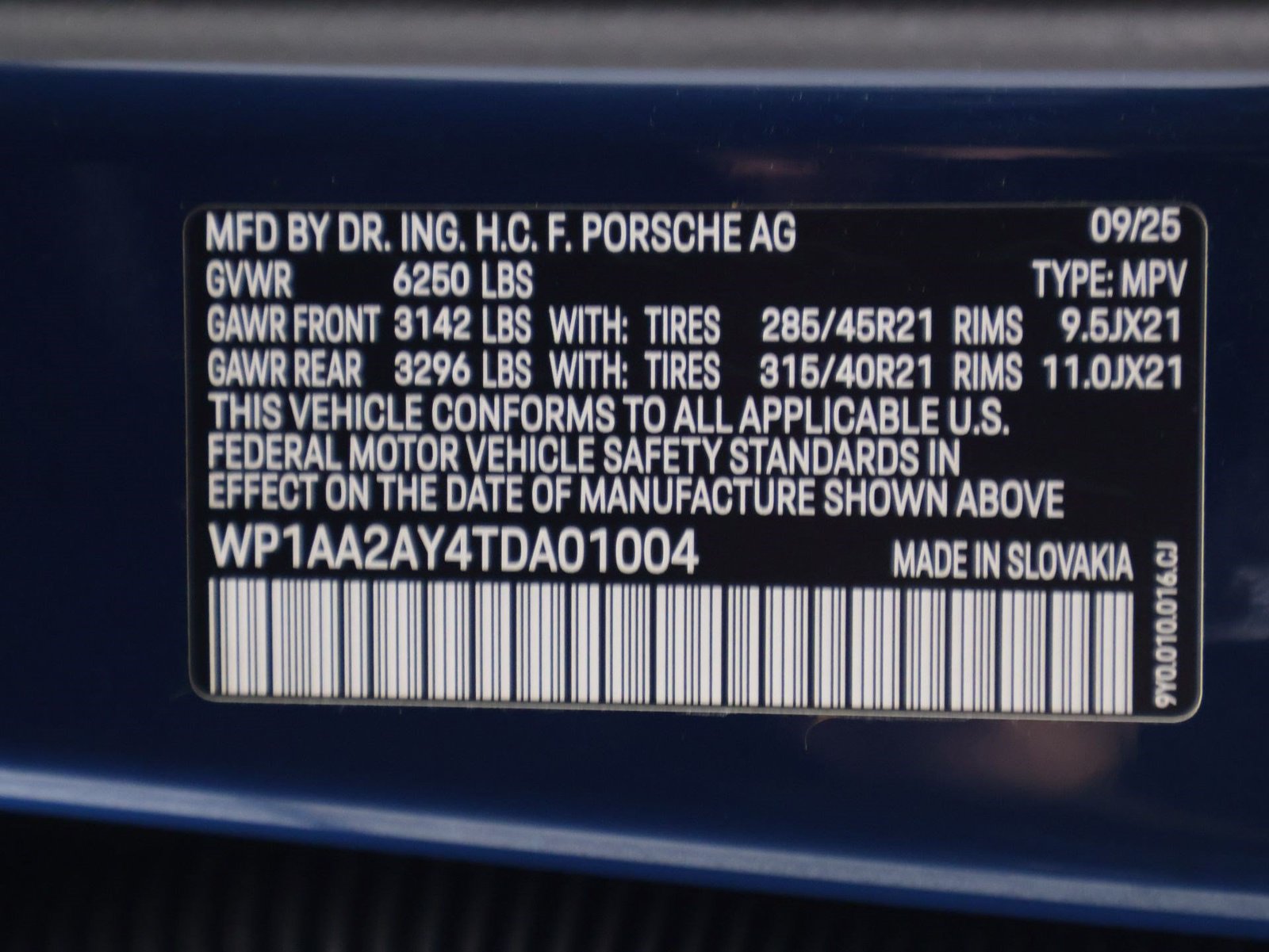 Certified 2026 Porsche Cayenne AWD/4WD image 19