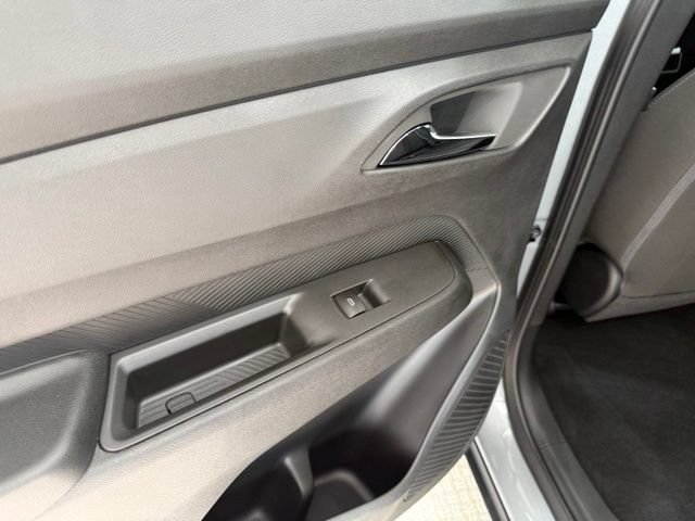 New 2027 Chevrolet Bolt LT FWD image 18