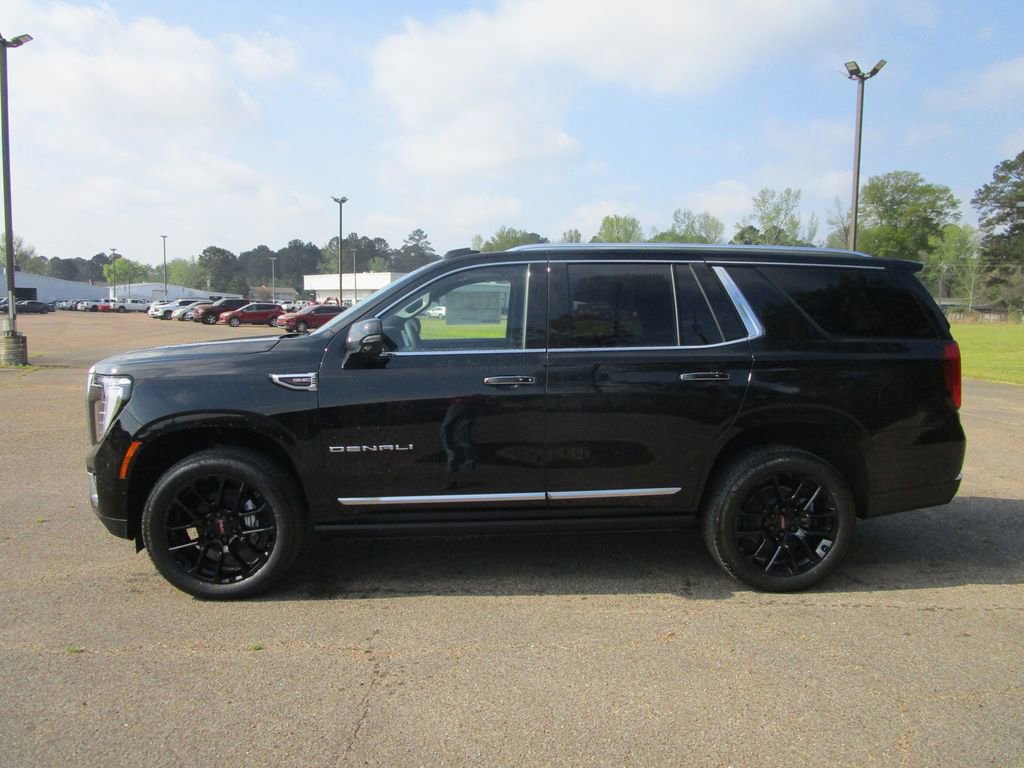 New 2026 GMC Yukon Denali w/ Denali Reserve Package image 2