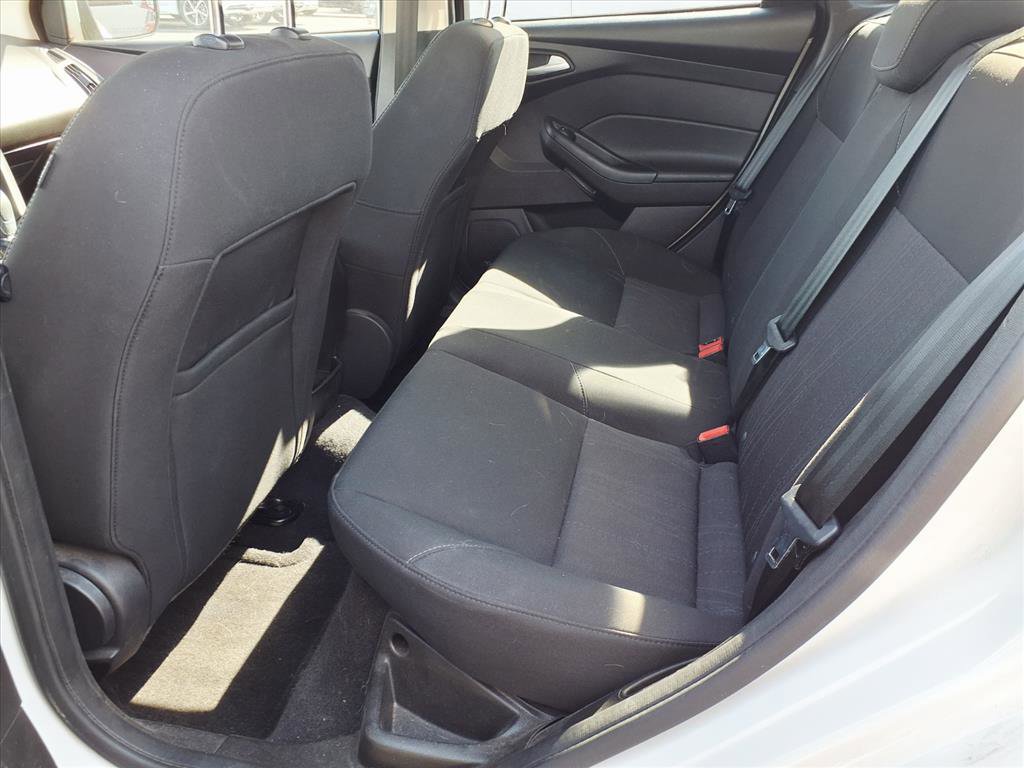 Used 2017 Ford Focus SEL image 6