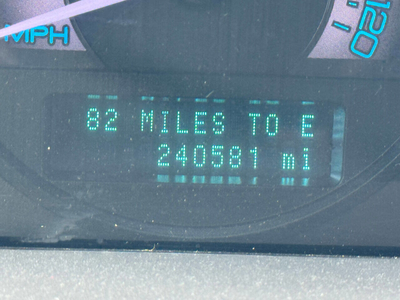 Used 2010 Mercury Milan Premier image 16