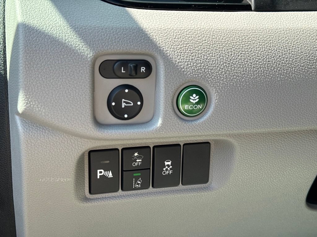 Used 2022 Honda Pilot Touring image 17