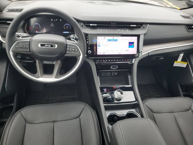 New 2026 Jeep Grand Cherokee Limited AWD/4WD image 13