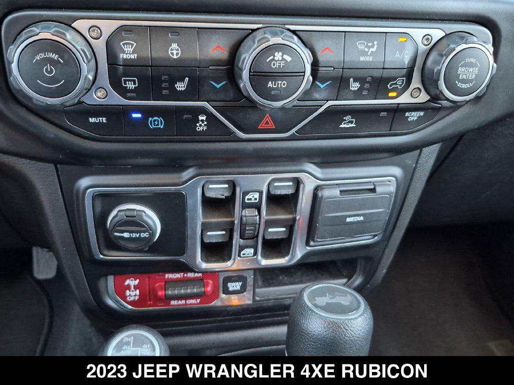 Used 2023 Jeep Wrangler Unlimited Rubicon 4xe w/ Cold Weather Group AWD/4WD image 23