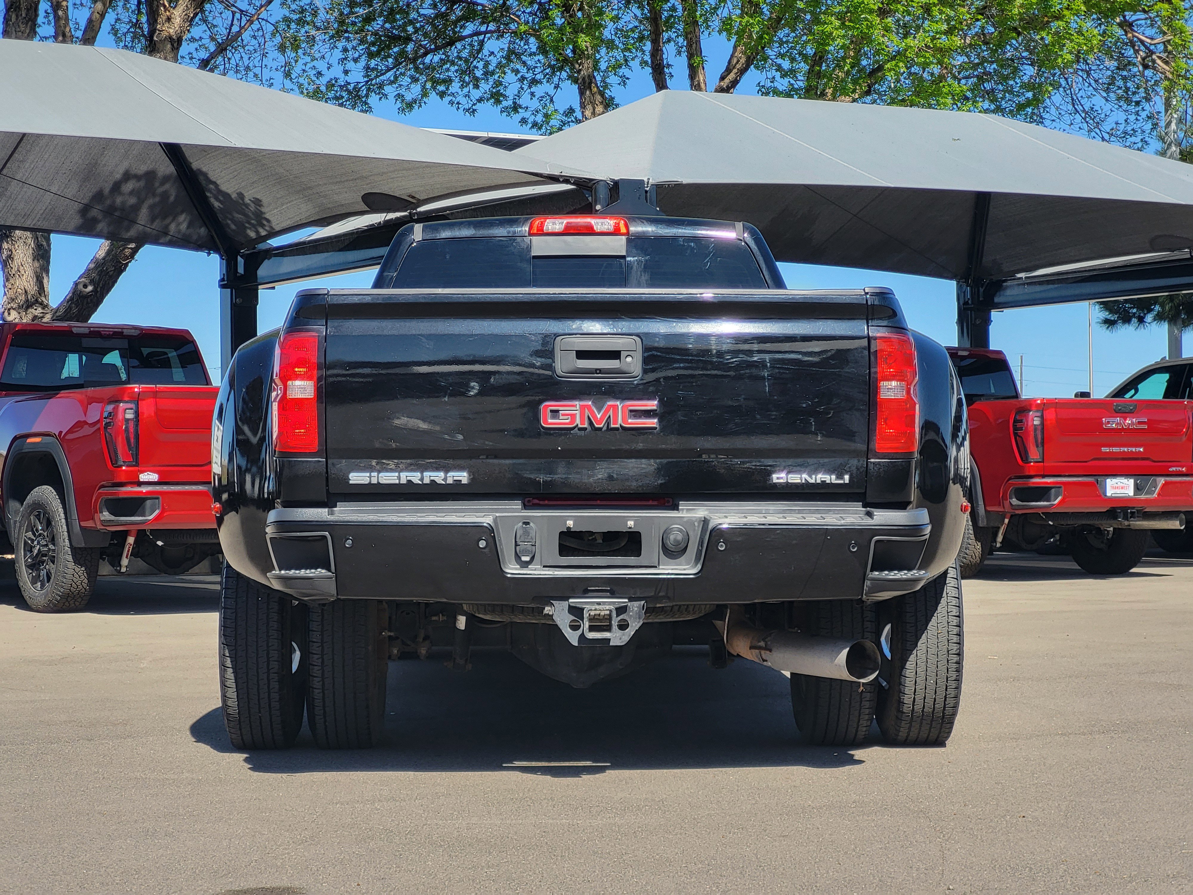 Used 2019 GMC Sierra 3500 Denali w/ Duramax Plus Package image 6