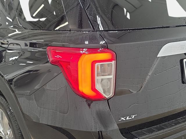 Used 2023 Ford Explorer XLT w/ Equipment Group 202A image 34