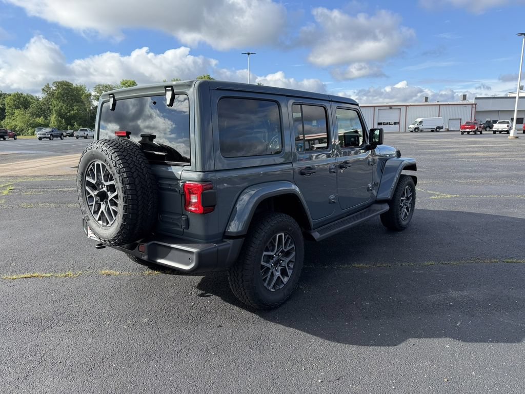 New 2026 Jeep Wrangler Unlimited Sahara AWD/4WD image 7