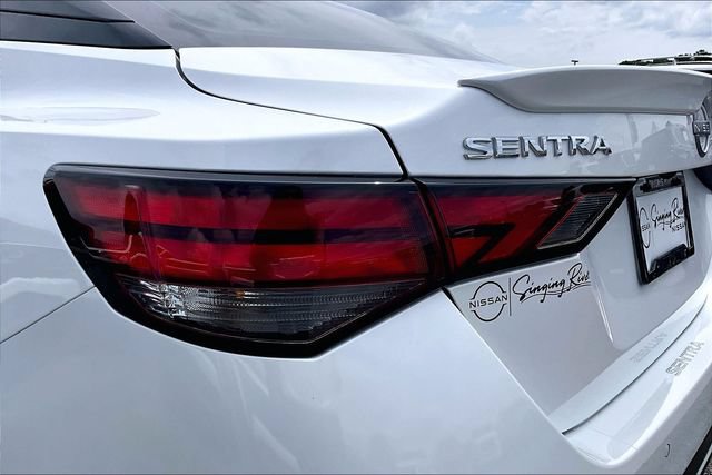 Certified 2025 Nissan Sentra SR w/ Lighting Package FWD image 20