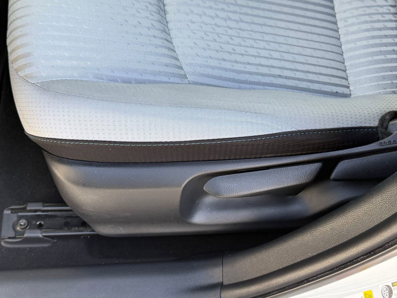 Used 2017 Toyota Prius Three image 14