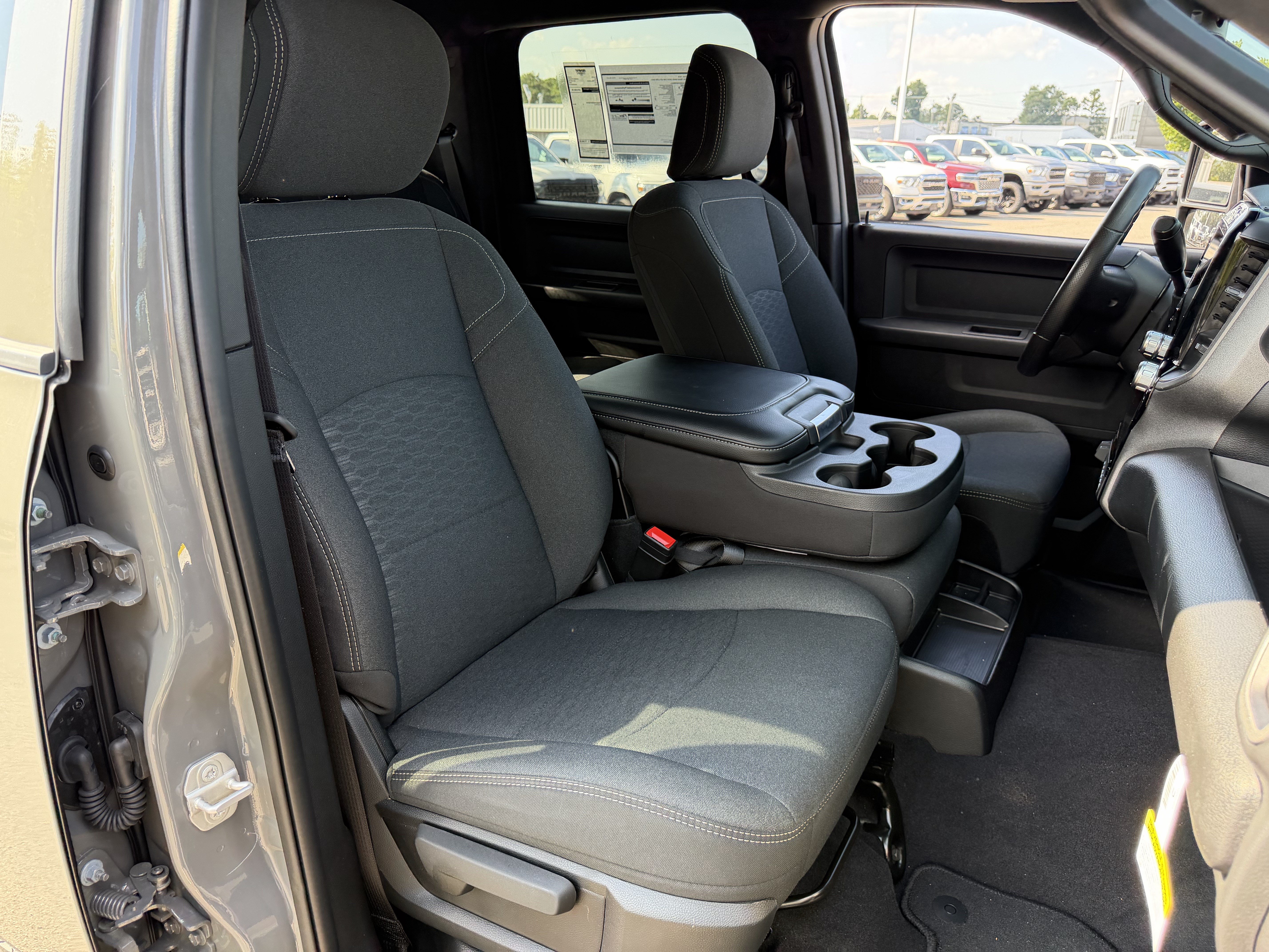 New 2026 RAM 3500 Tradesman AWD/4WD image 35