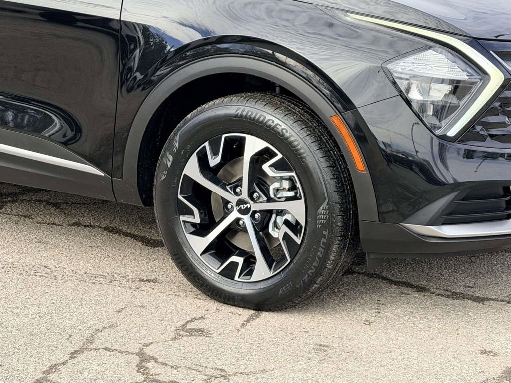 Used 2023 Kia Sportage EX image 25