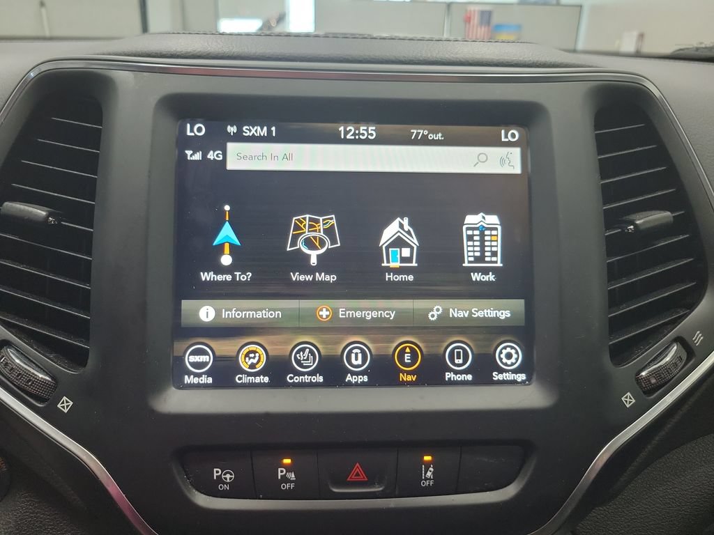 Certified 2023 Jeep Cherokee Altitude Lux AWD/4WD image 41
