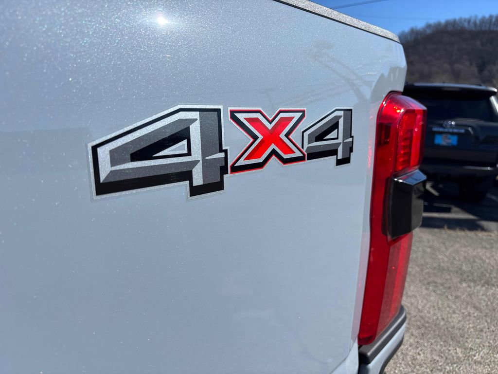 Used 2024 Ford F350 Platinum image 46