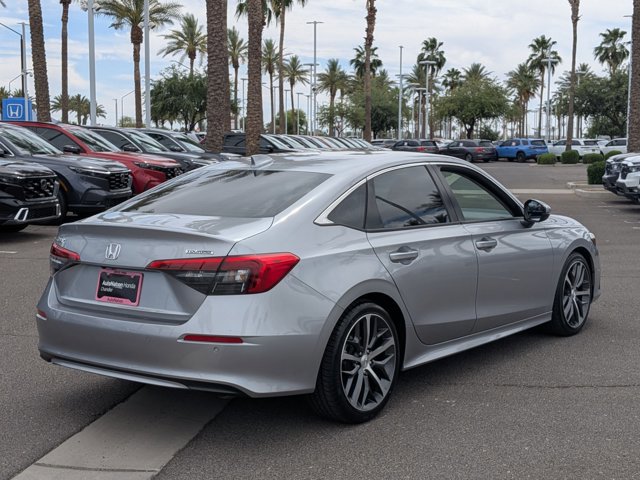 Used 2022 Honda Civic Touring image 5