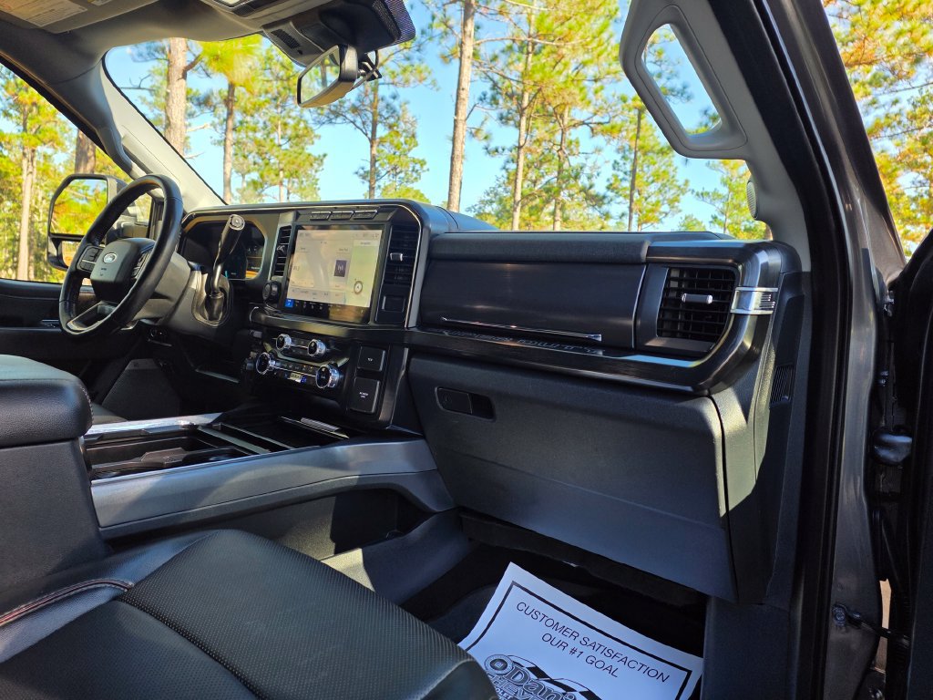 Used 2024 Ford F250 Lariat w/ Lariat Ultimate Package AWD/4WD image 27